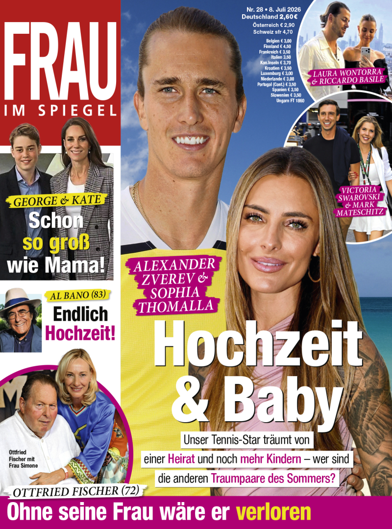 FRAU IM SPIEGEL